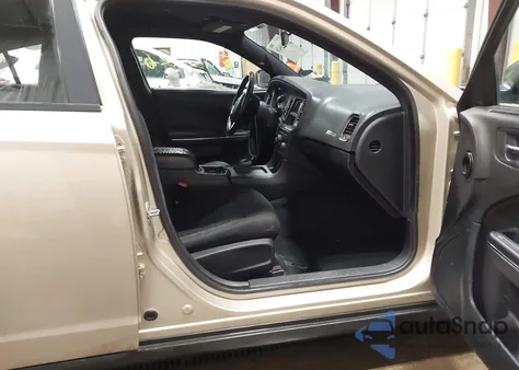 2013 Dodge Charger Police z USA, uszkodzony, nr VIN 2C3CDXAT3DH620107